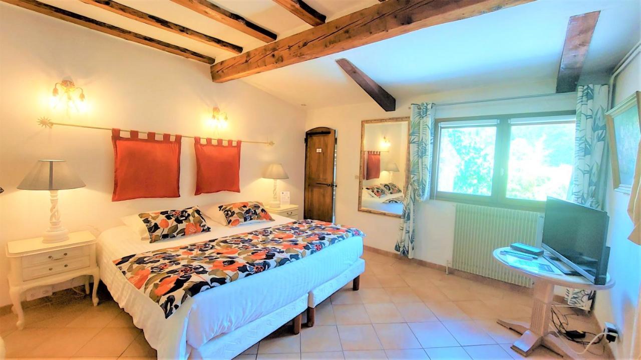 לינה וארוחת בוקר Taradeau La Bergerie Du Moulin (Adults Only) מראה חיצוני תמונה