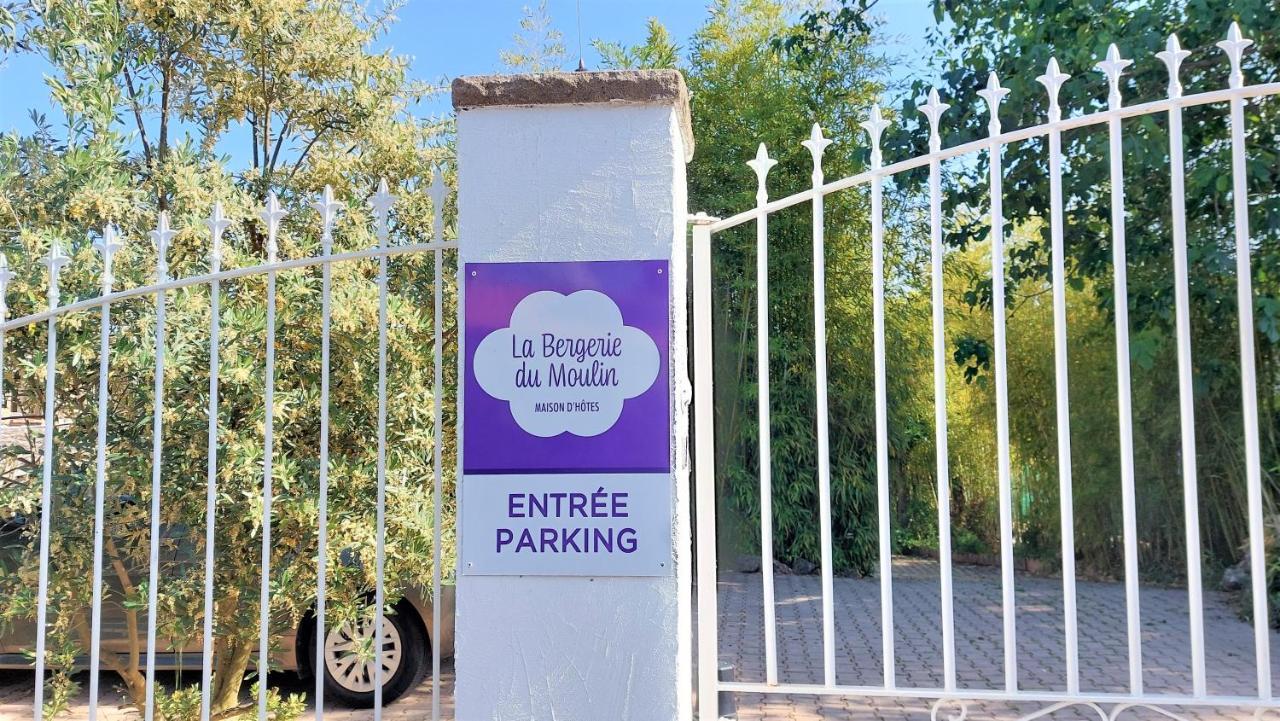 לינה וארוחת בוקר Taradeau La Bergerie Du Moulin (Adults Only) מראה חיצוני תמונה