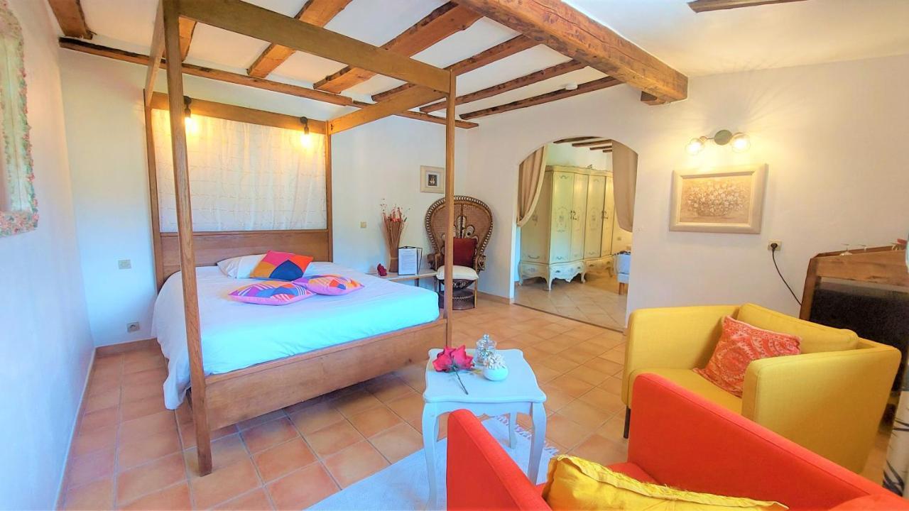 לינה וארוחת בוקר Taradeau La Bergerie Du Moulin (Adults Only) מראה חיצוני תמונה