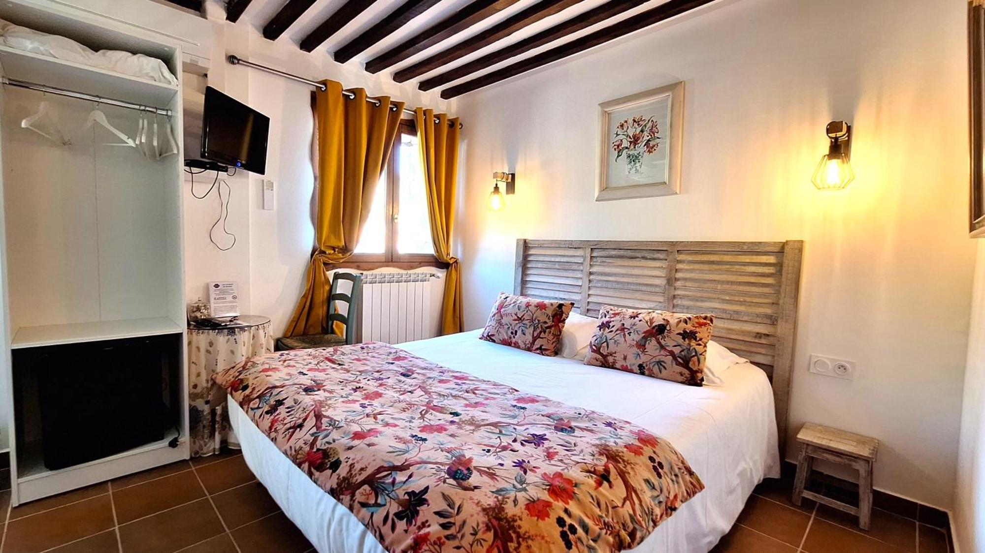 לינה וארוחת בוקר Taradeau La Bergerie Du Moulin (Adults Only) מראה חיצוני תמונה